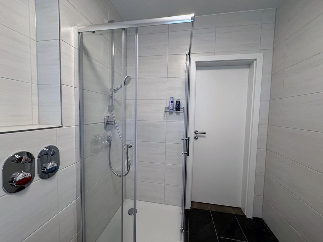 Appartement Neugasse De Luxe - Komfort & Stil Inklusive Bad Camberg Exterior photo
